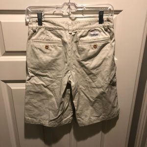 Vineyard Vines shorts